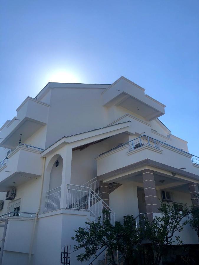 Apartments Hillside Ulcinj Buitenkant foto