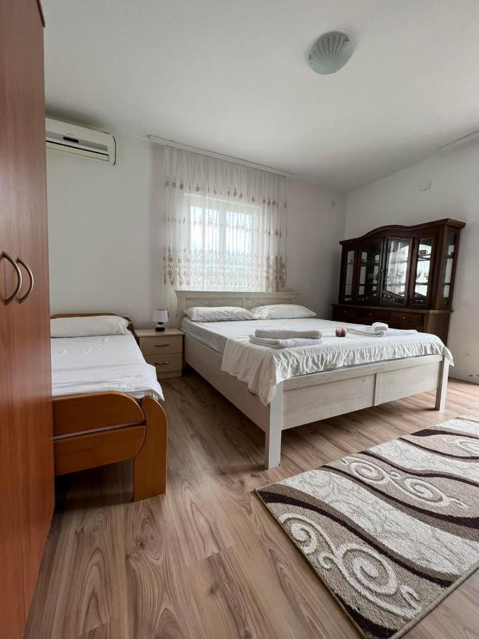 Apartments Hillside Ulcinj Buitenkant foto